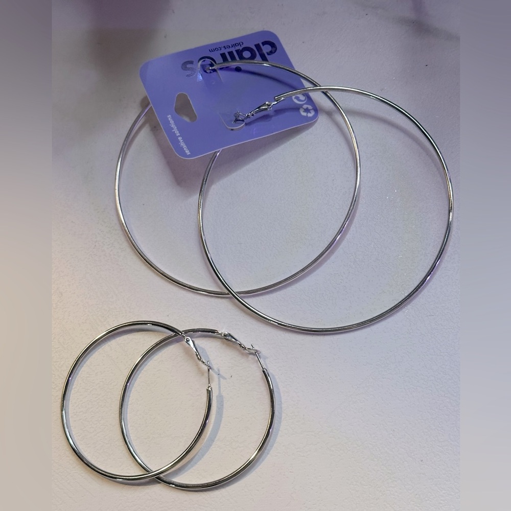 Claire’s hoop earrings - 2 sizes - safe for sensitive skin